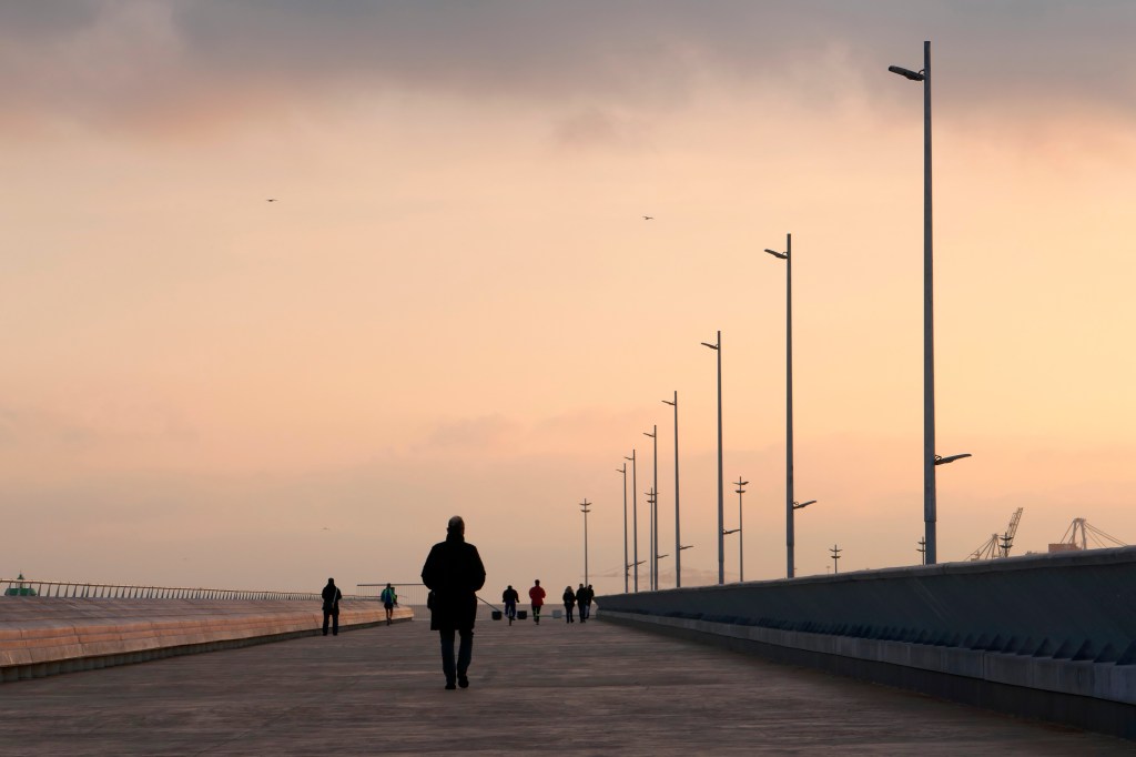 Barcelona amplía su frente marítimo con un nuevo y gran&nbsp;rompeolas