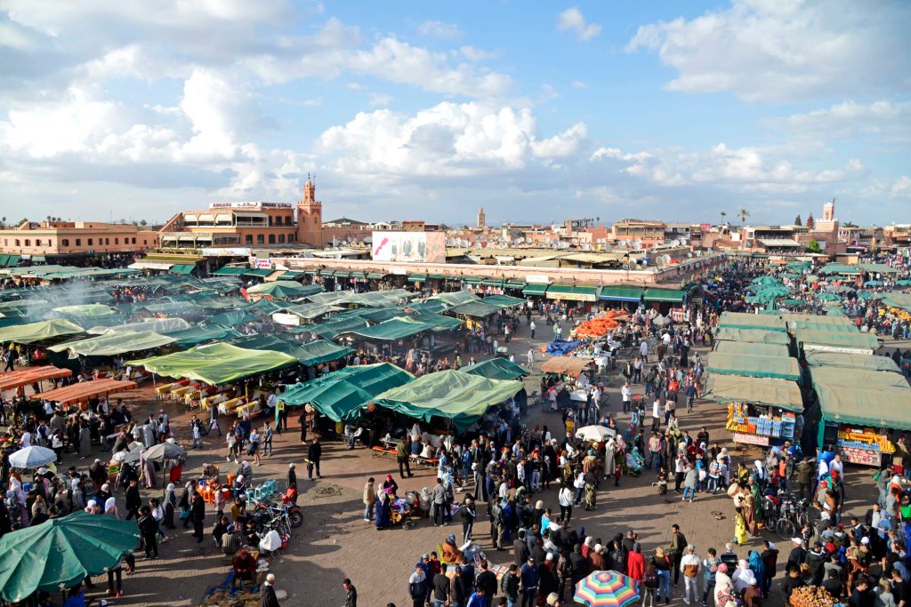 (E) Marrakech encandila y sorprende. Ofrece mucho más de lo&nbsp;esperado