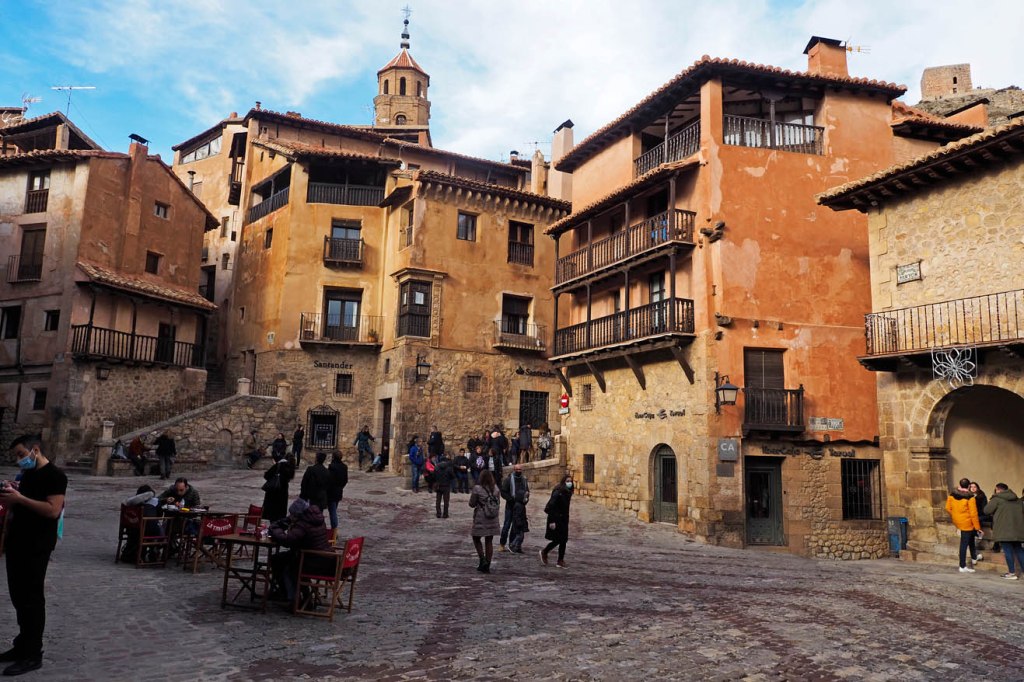 (L) Albarracín, de nombre árabe, y considerado entre lo más bonito de&nbsp;Teruel