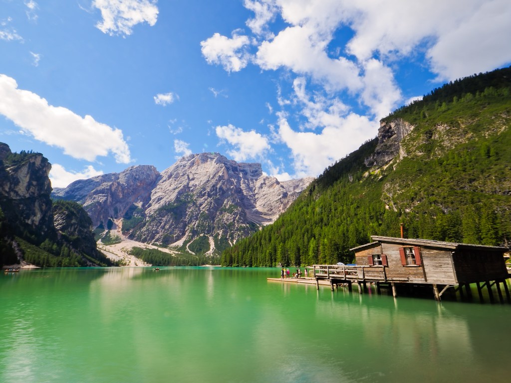 Lago di Braies, un imprescindible en toda visita a las Dolomitas