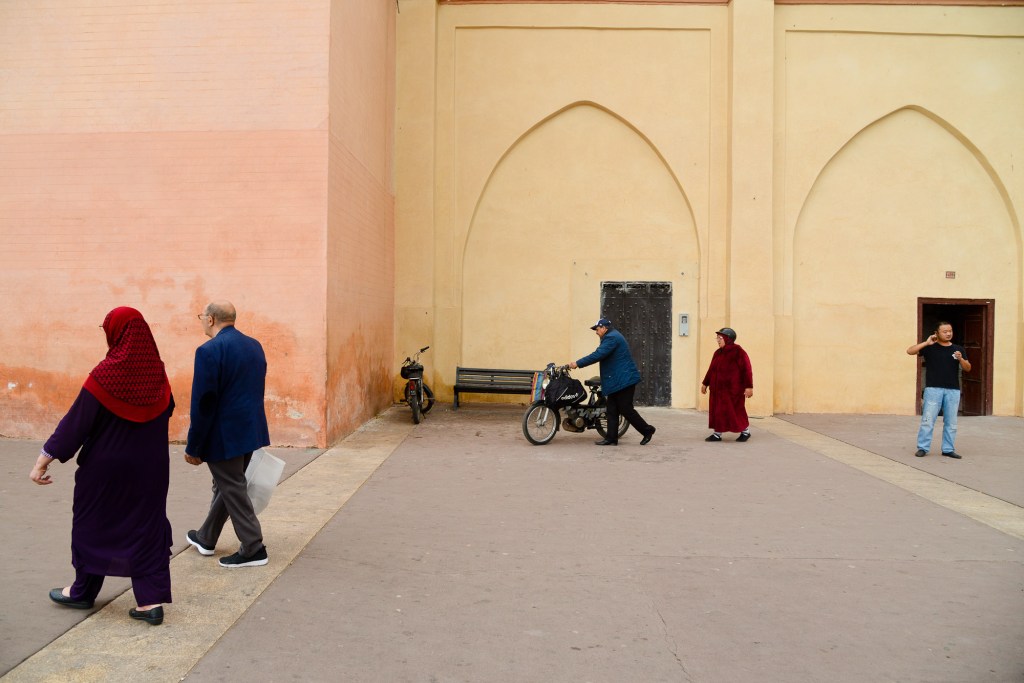 Marrakech (II): Tumbas Saadíes, Palacio de la Bahía y Jardines Majorelle